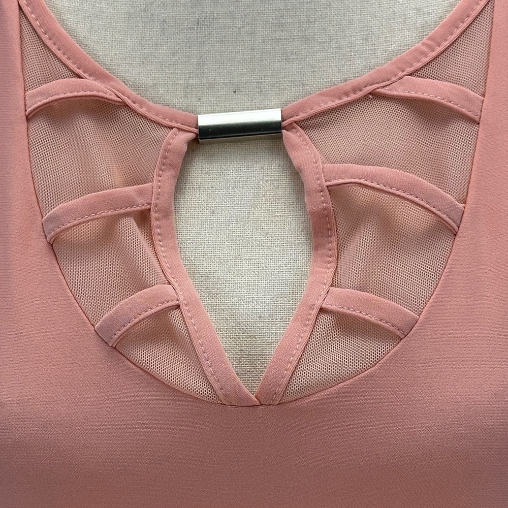 NY Collection Short Flutter Sleeve Mesh Neck Metal Detail Top - Pink - size PL - Picture 5 of 9
